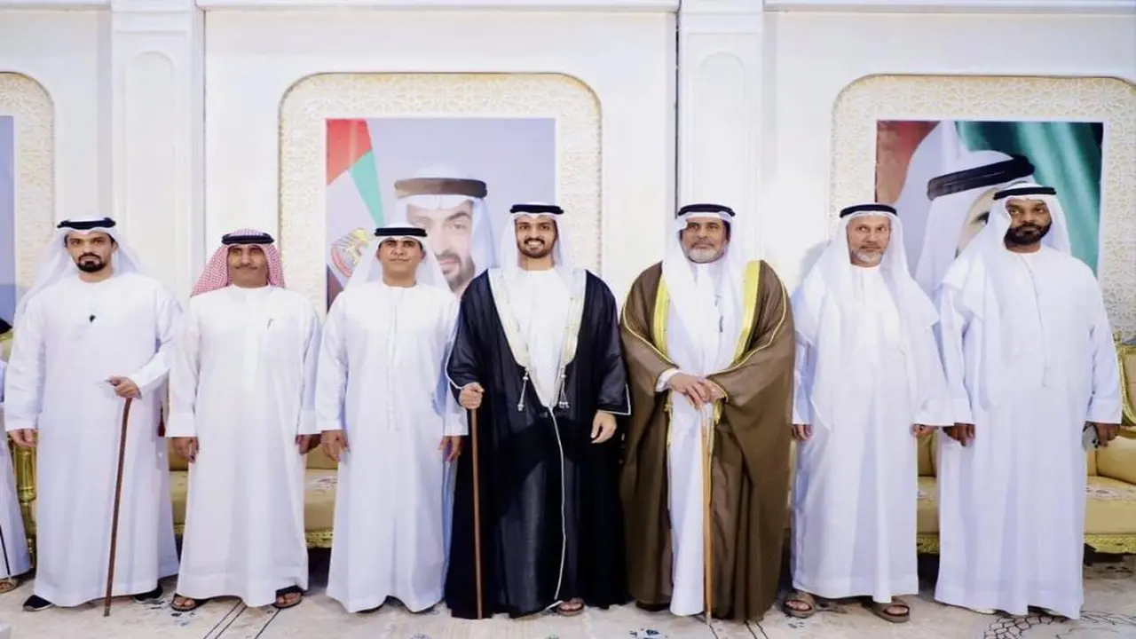 سالم بن سلطان والشيوخ يشاركون في حفل زفاف عيسى المناعي برأس الخيمة